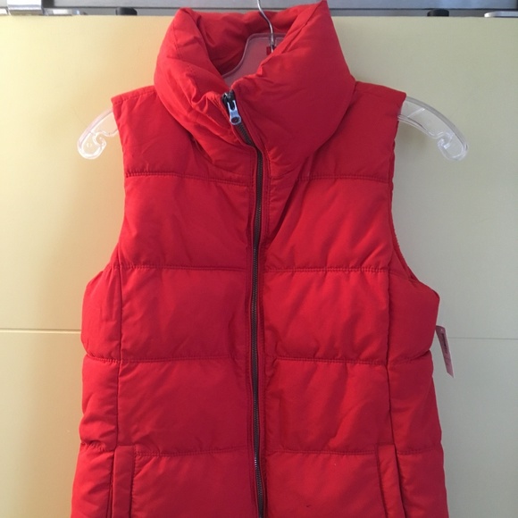 Nwt Womens Old Navy Puffer Vest Red Xs 